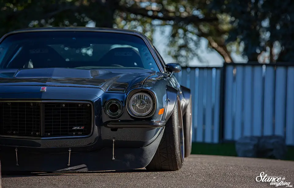 cyrious-garage-world-war-z-camaro-16