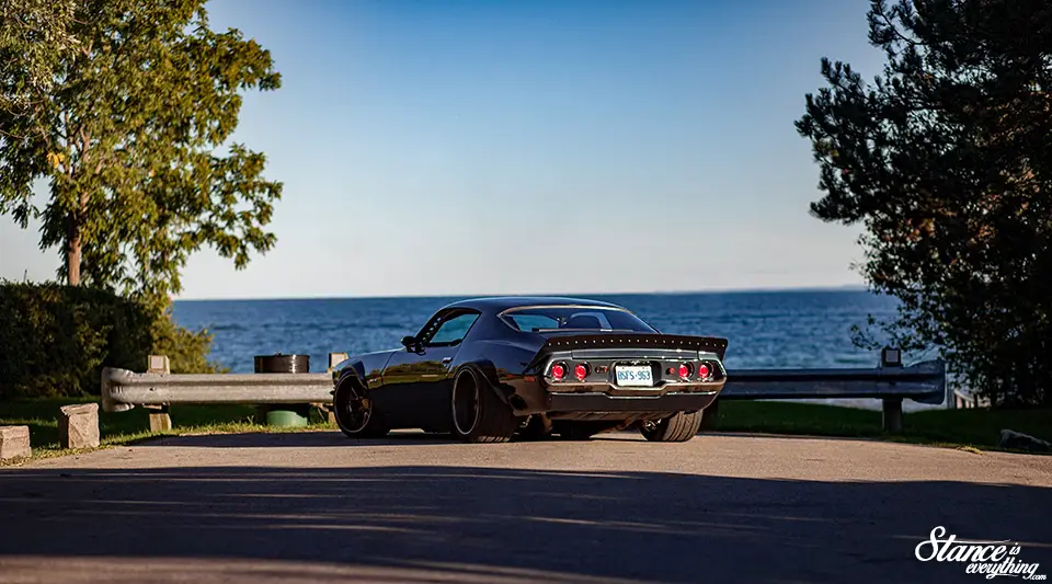 cyrious-garage-world-war-z-camaro-42