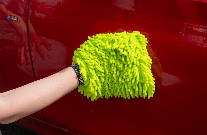 chemical guys wash mitt in use 