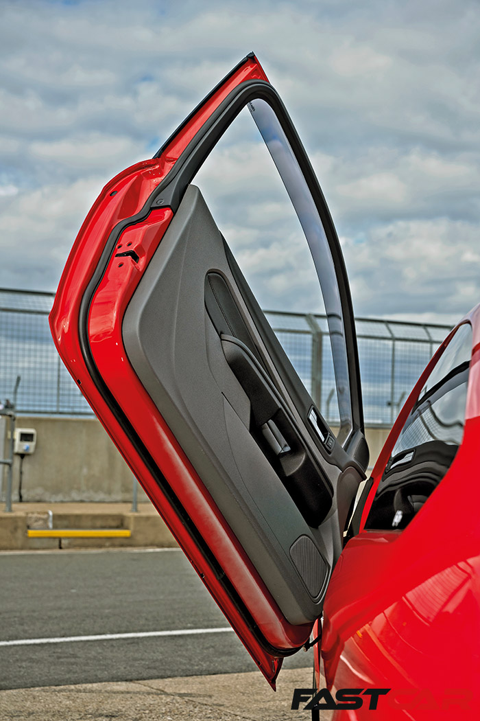 Lamborghini scissor doors