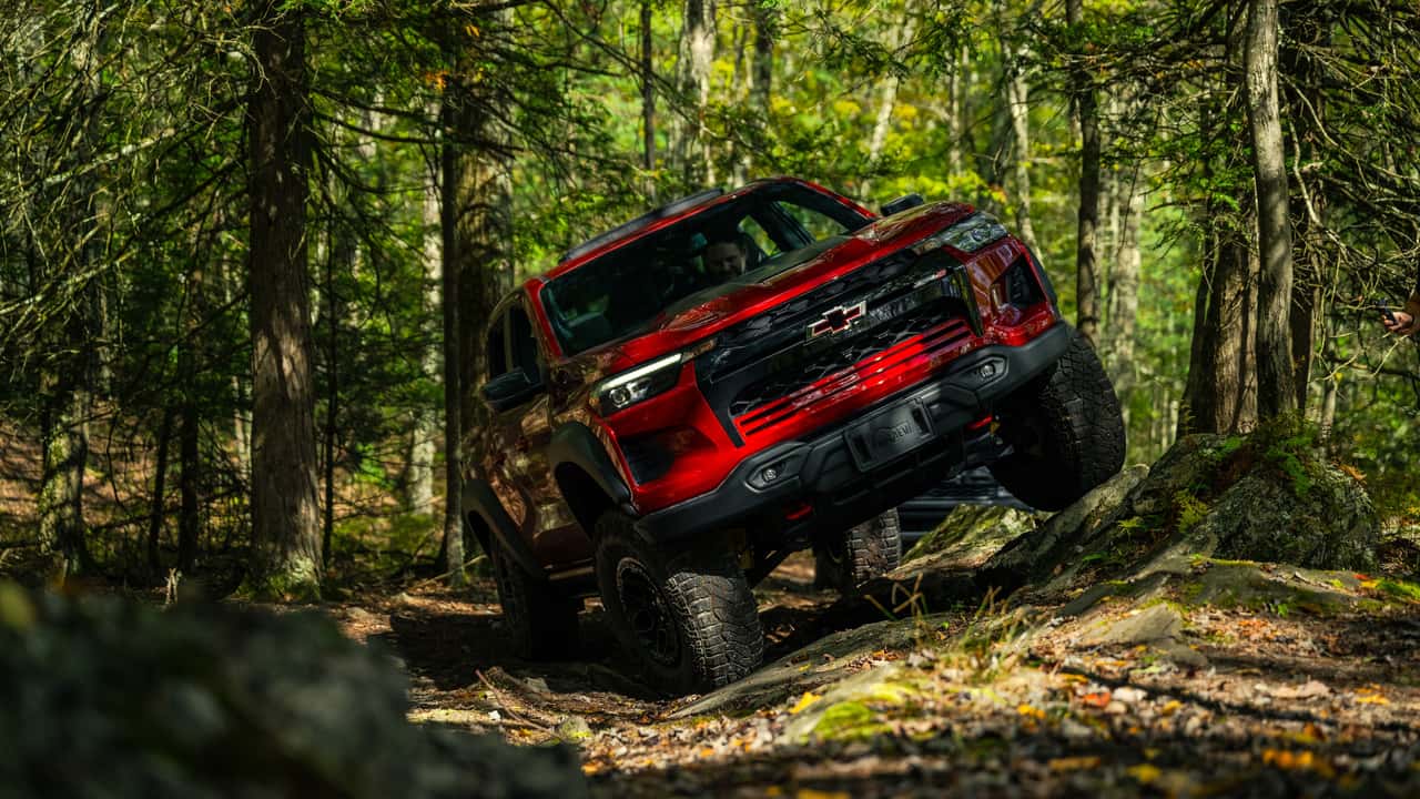 Chevrolet Colorado ZR2 Bison vs. Ford Ranger Raptor vs. Toyota Tacoma Trailhunter Comparison