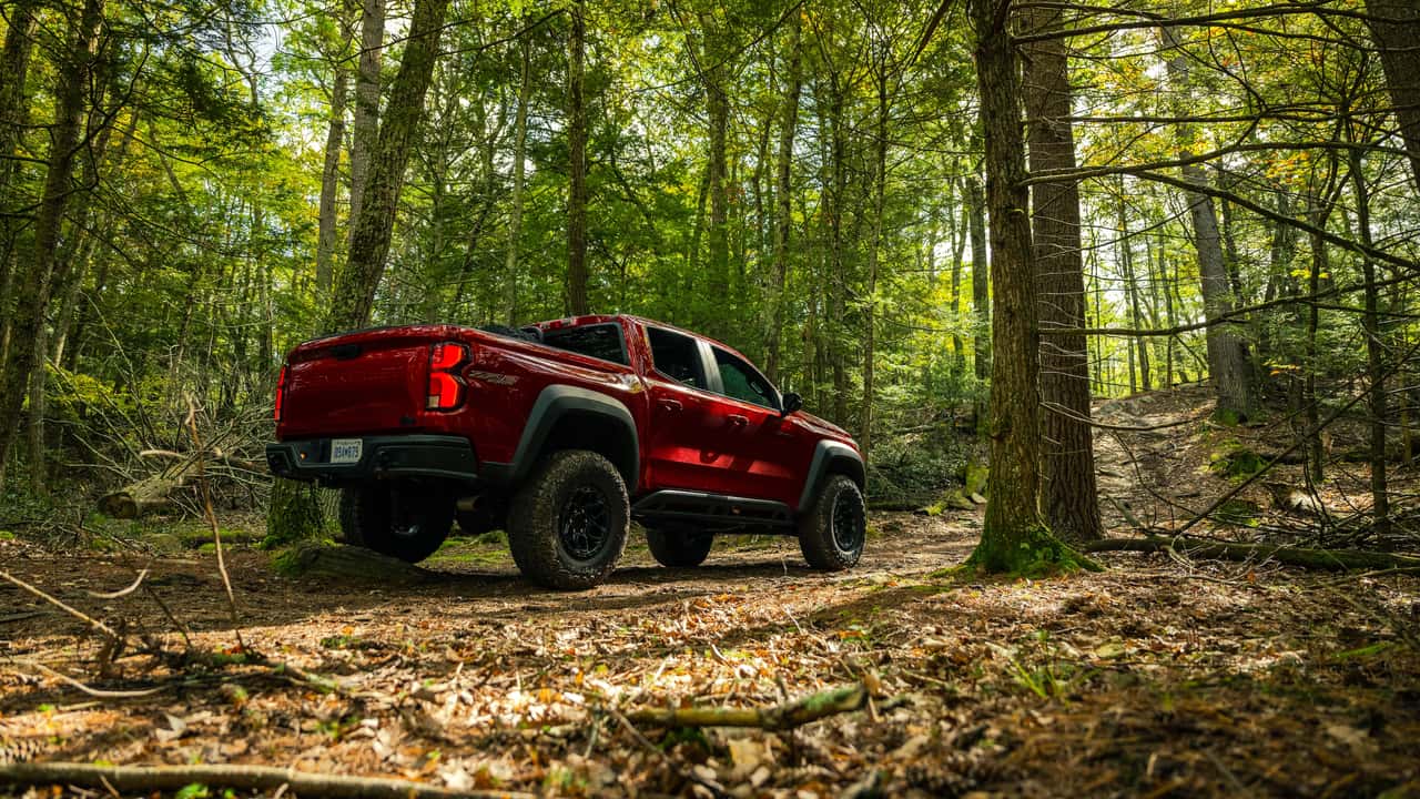 Chevrolet Colorado ZR2 Bison vs. Ford Ranger Raptor vs. Toyota Tacoma Trailhunter Comparison